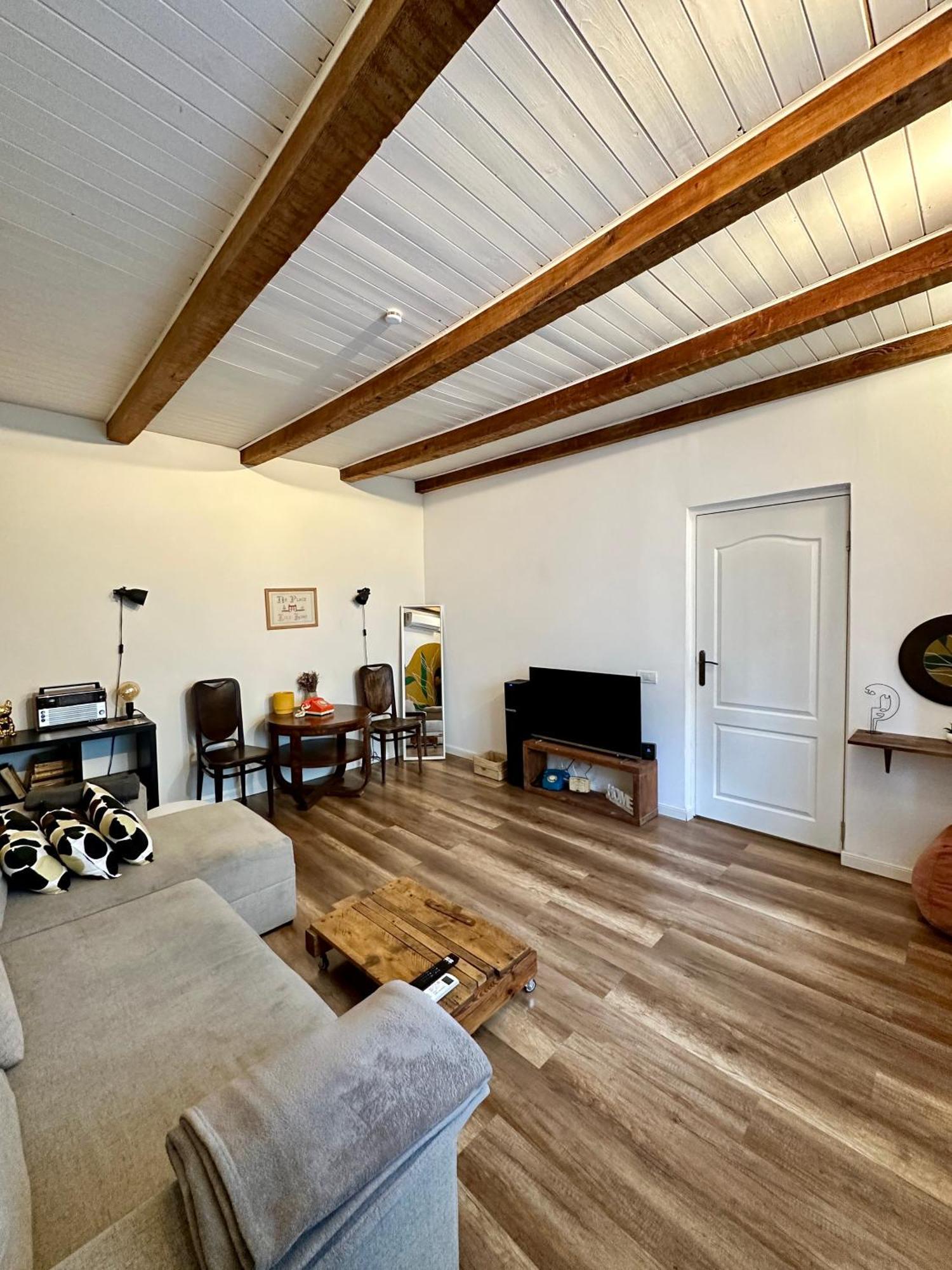 Villa Interbelic House With Courtyard And Terrace Bukarest Exterior foto